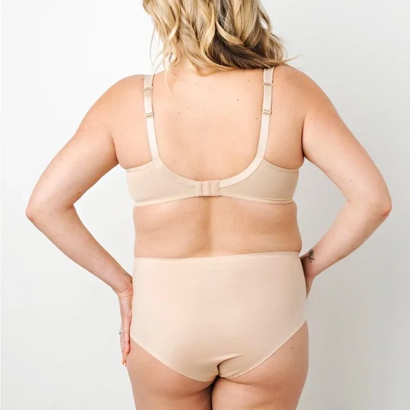 Essential Bodywear original Abbie Bra in Buff 40C - Picture 7 of 9